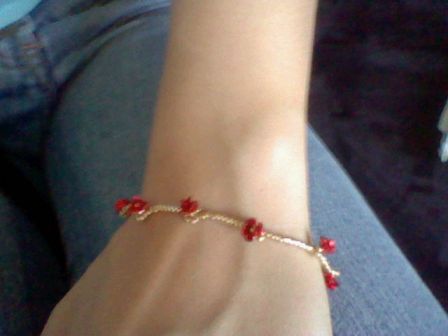 Bracelet fleur rouge01.JPG