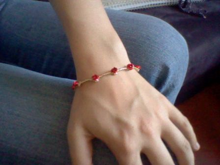 Bracelet fleur rouge02.JPG